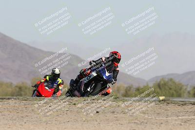 media/Dec-01-2025-Moto Forza (Mon) [[2daa91e15f]]/2-Intermediate Group/Session 2 Turn 9 Entry/